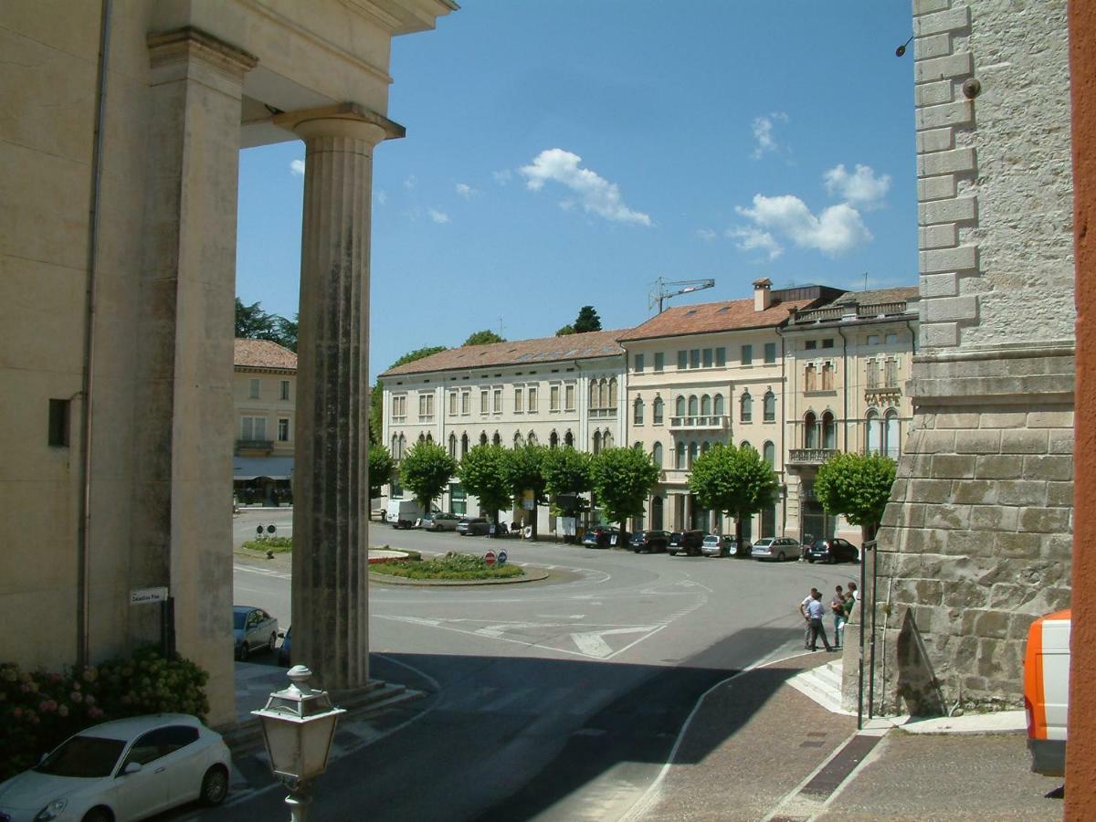 Casa Vacanza Piazza Marconi Valdobbiadene Exterior foto